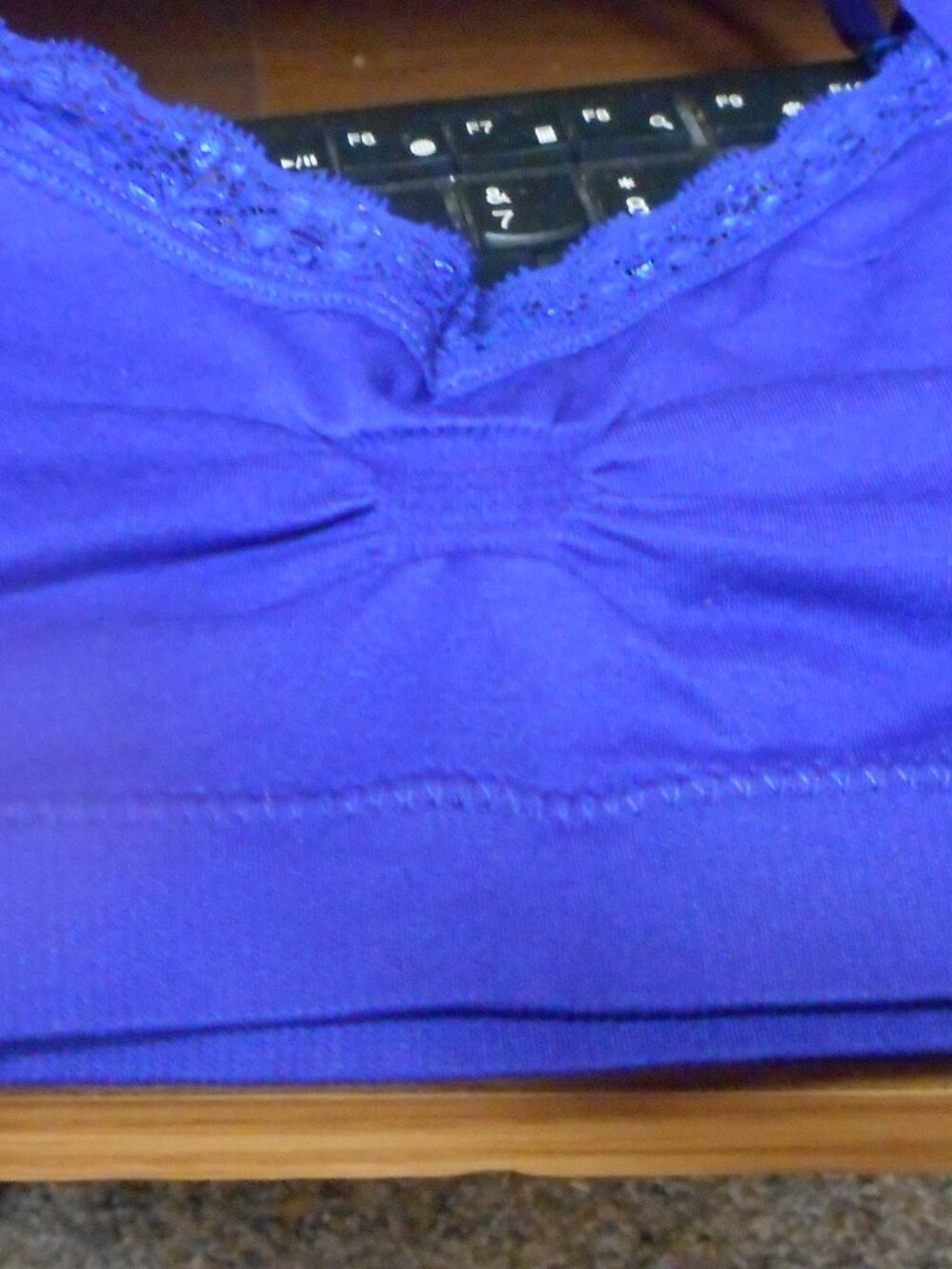 don't know the brand - BRALETTE, SIZE ?, no padding